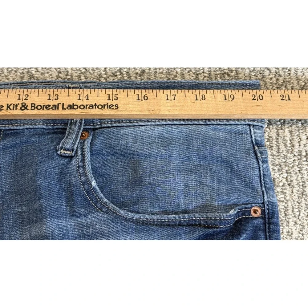 Lucky Brand 223 Straight 5-Pocket Stretch Denim Jeans. Medium Wash, Men's 38*x30